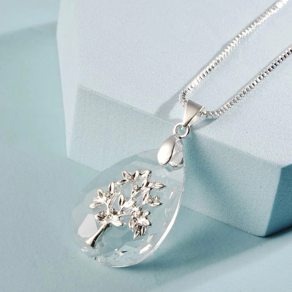 Silver Tree Detail Water Drop Necklace - Picture 3 of 5